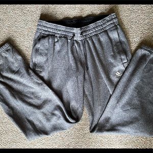 Women’s Adidas sweatpants